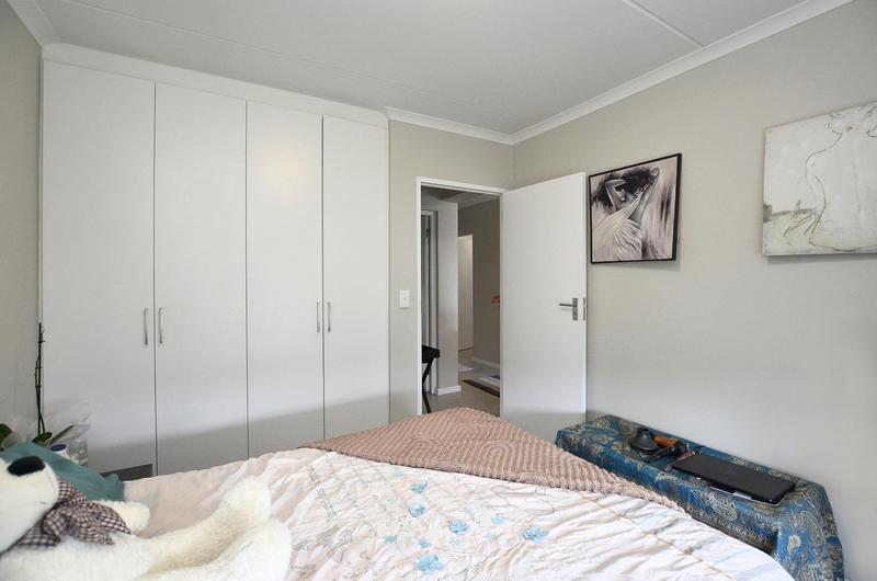 2 Bedroom Property for Sale in Brackenfell South Western Cape